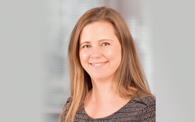 Suomen Tilintarkastajat y:n vastuullisuustyöryhmän jäsen, KHT Tiina Puukkoniemi.